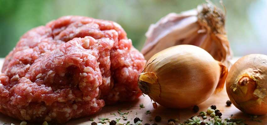 Hackfleisch, Zwiebel